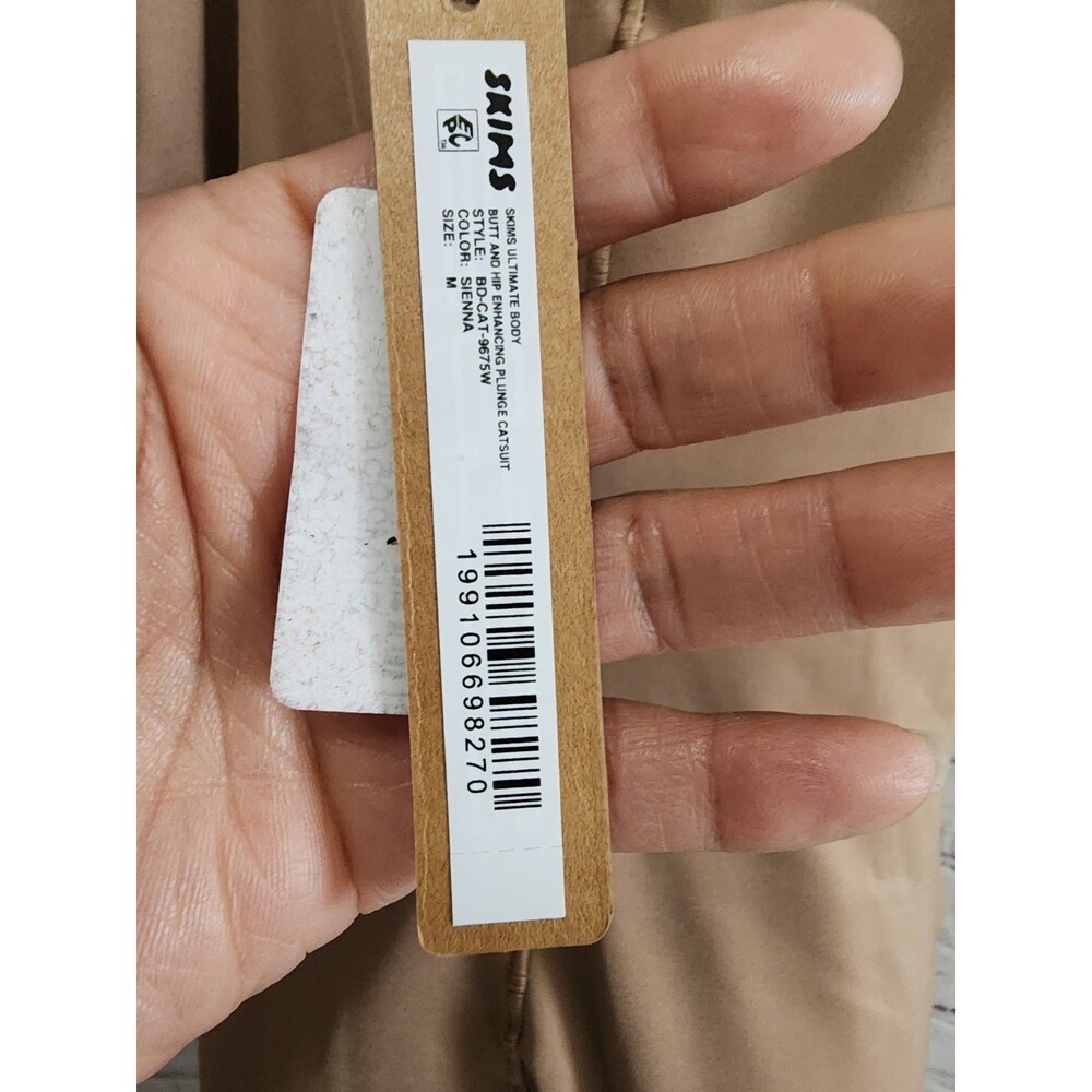 Skims Ultimate Body Butt & Hip Enhancing Plunge Cat Suit Womena Medium Sienna - Picture 3 of 10